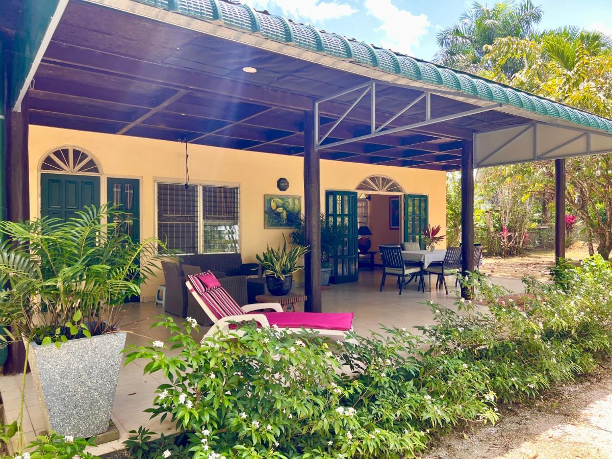 Akka Villa Meerzorg Екстериор снимка